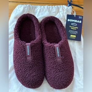 Bombas Women’s Size 6 Sunday Slippers in Cherry Chocolate